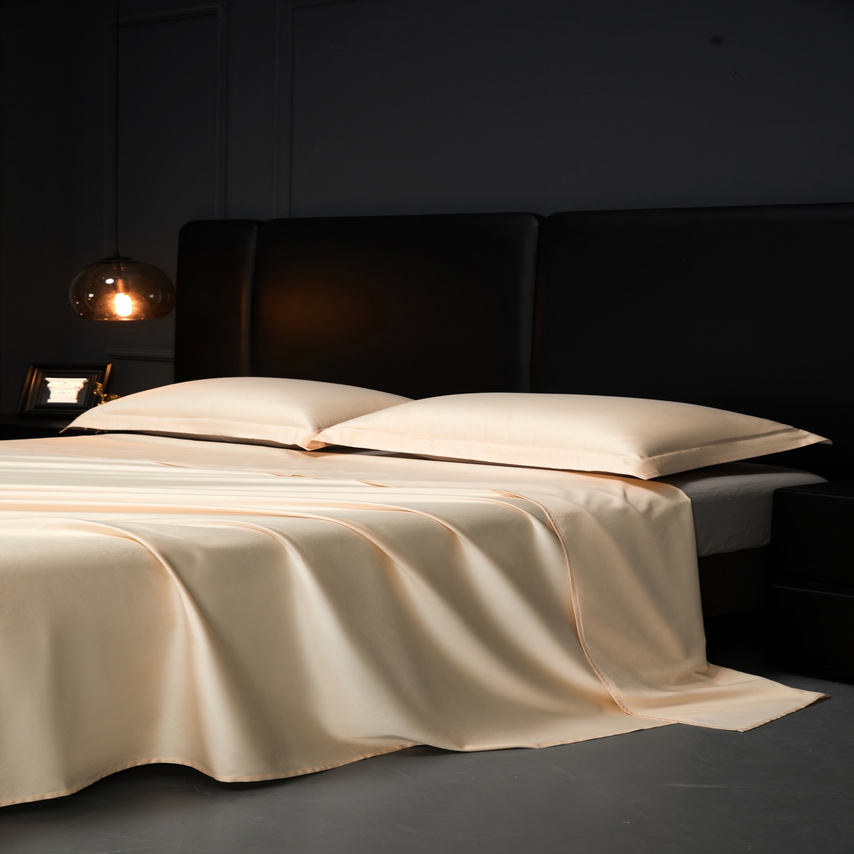 91家纺网 家纺一手货源 找家纺 秀色2025新款A类高端100s新疆长绒棉纯棉床单单件全棉单人贡缎加厚被单三件套 莫奈-奶昔白