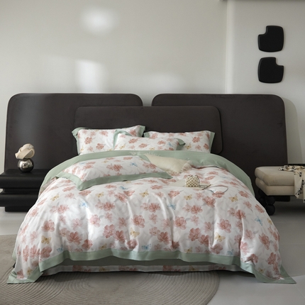 薏思家纺 2025新款50支莱赛尔天丝数码印花夏被+四件套（礼盒包装） 渺渺飞花