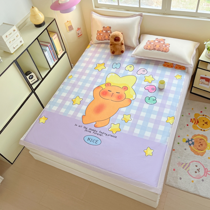 91家纺网 家纺一手货源 找家纺 博雅 2025新款独家版权A类大版数码印花1200D冰丝凉席 星星卡皮巴拉