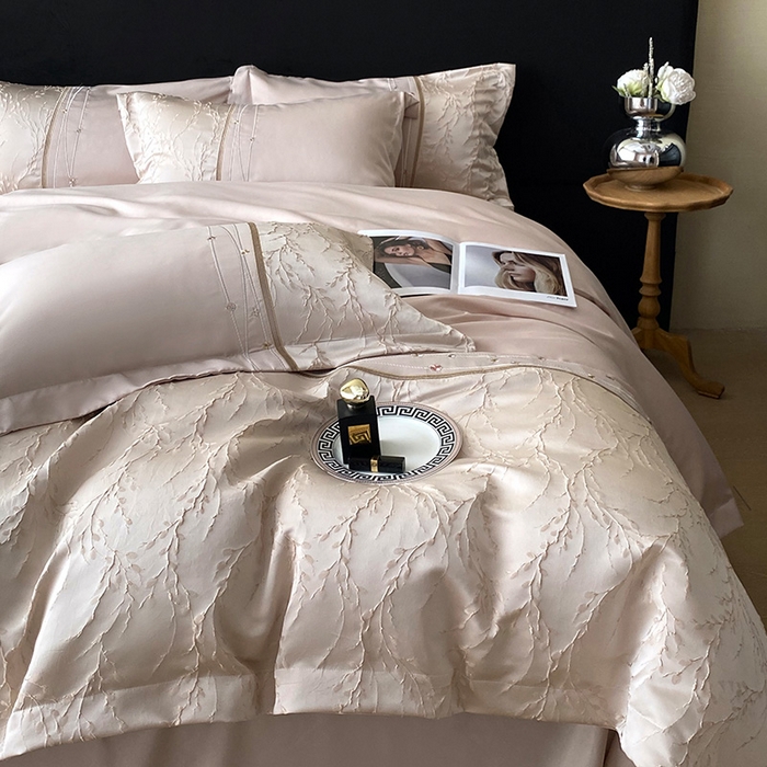 91家纺网 家纺一手货源 找家纺 优悦生活馆 2025新款冰丝浮雕绣花四件套 浪漫星河-香槟