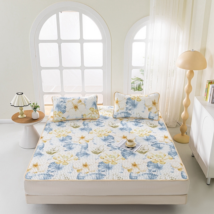 91家纺网 家纺一手货源 找家纺 美丽折2025新品6mm厚天然乳胶凉席三件套 大版印花卡通乳胶凉席平铺款 繁花