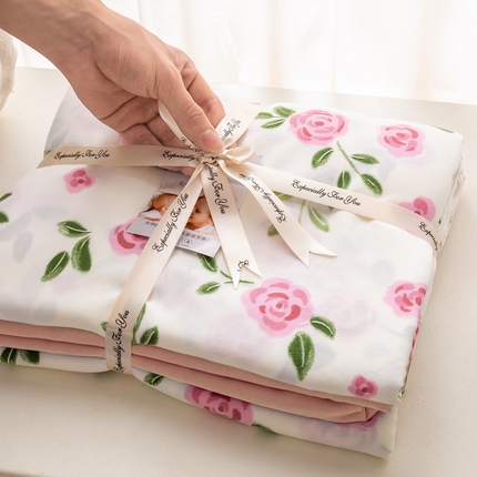 【提供买家秀】2025直播云感皱皱棉四件套水洗棉简约风小碎花被套床笠三件套-叠拍图 玫瑰庄园