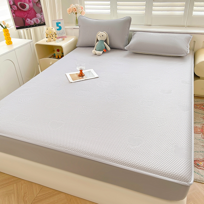 91家纺网 家纺一手货源 找家纺 （总）迪乐妮 2025新款小冰熊凉豆豆席床笠