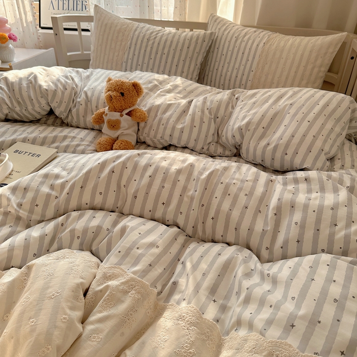 91家纺网 家纺一手货源 找家纺 顾里家纺 2025新款简约小资系列云感双层纱四件套 条纹星星灰