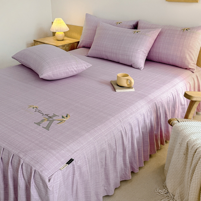 91家纺网 家纺一手货源 找家纺 布柔 2025新款100%全棉纯棉老粗布绣花印花凉席单品床裙 米多紫