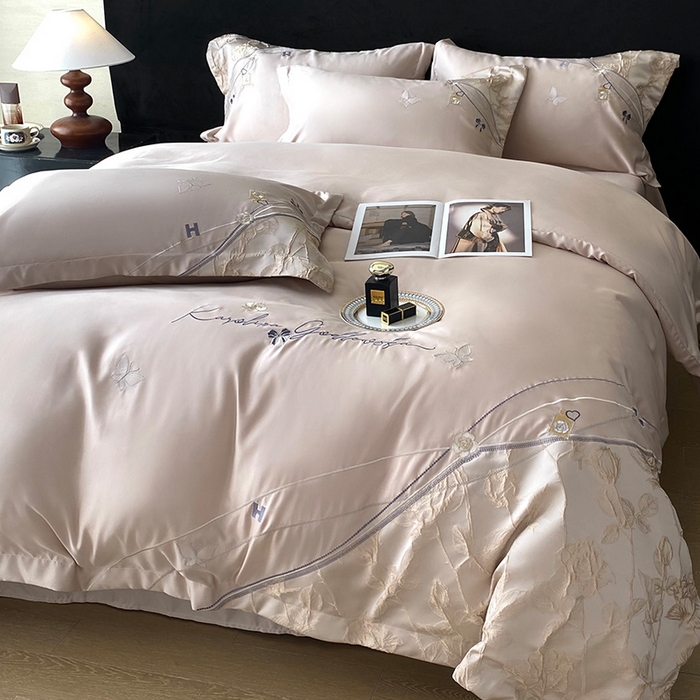 91家纺网 家纺一手货源 找家纺 优悦生活馆 2025新款冰丝浮雕绣花四件套 幽兰轻舞-香槟