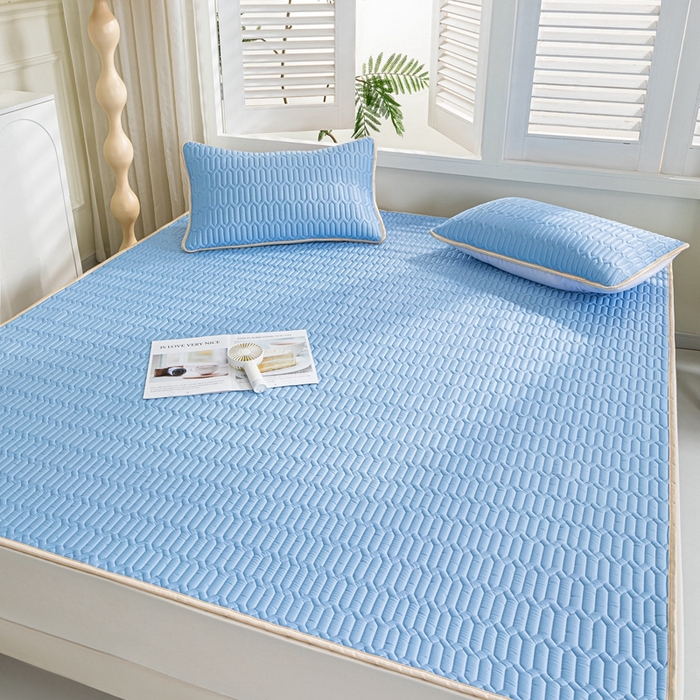 91家纺网 家纺一手货源 找家纺 美丽折2025新品6mm厚天然乳胶凉席三件套 大版印花卡通乳胶凉席平铺款 蓝色