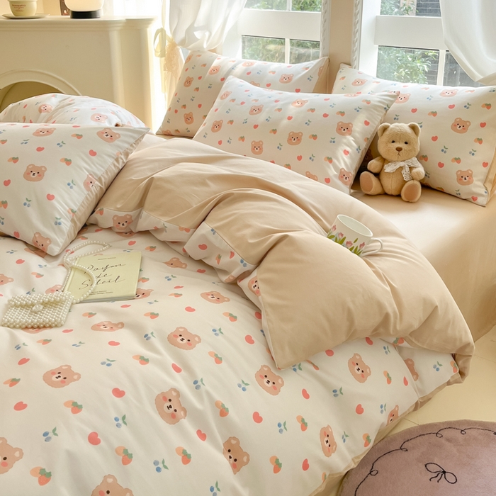 91家纺网 家纺一手货源 找家纺 仔仔熊 2025新款全棉印花四件套 爱心小熊