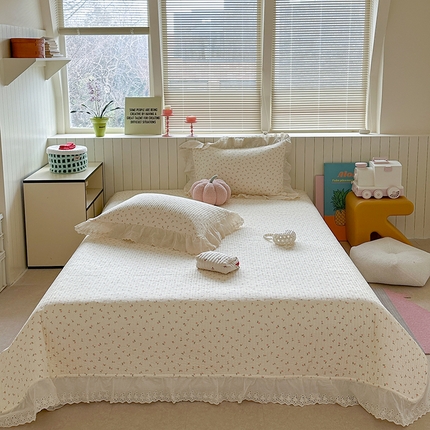 91家纺网 家纺一手货源 找家纺 （总）2025新款全棉双层纱法式花边印花款床盖三件套