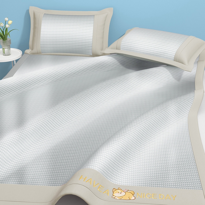 91家纺网 家纺一手货源 找家纺 绒艺席业 2025新款A类抗菌冰丝凉席系列-柯基款 灰色