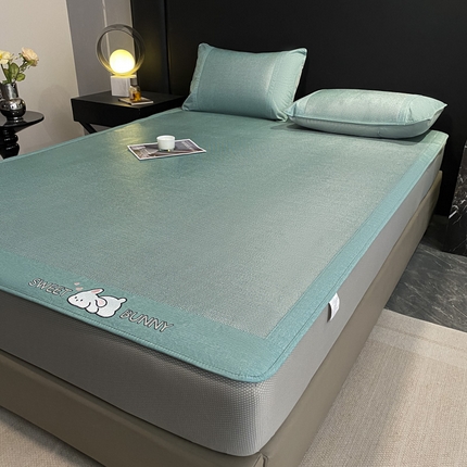 莱米家纺 2025新款加厚凉感绣花冰藤席 可爱兔—湖绿-床笠