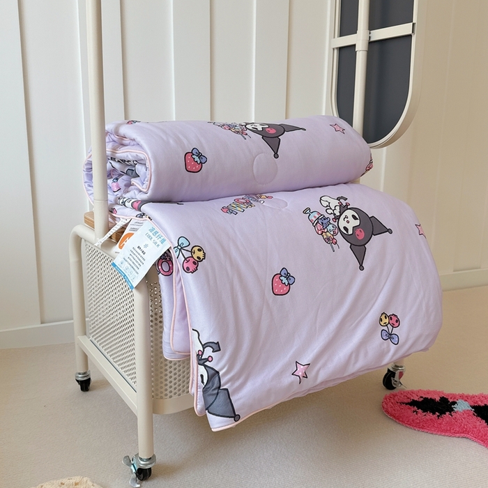 91家纺网 家纺一手货源 找家纺 兜米家居 2025夏季新品三丽鸥深睡双感针织凉感空调被夏被 甜心库洛米