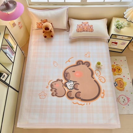 91家纺网 家纺一手货源 找家纺 博雅 2025新款独家版权A类大版数码印花1200D冰丝凉席 可爱卡皮巴拉