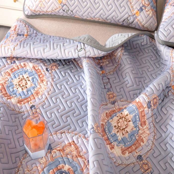 91家纺网 家纺一手货源 找家纺 美丽折2025夏季新品高端加厚全冰丝生物基乳胶凉席三件套 水洗天然乳胶凉席 富贵华庭紫