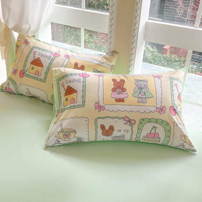 91家纺网 家纺一手货源 找家纺 仔仔熊 2025新款全棉印花四件套 假日诱惑