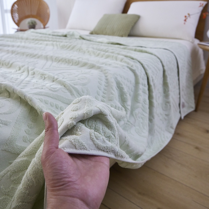 91家纺网 家纺一手货源 找家纺 爱港家纺 2025新款上海专版老式怀旧全棉A类纱布毛巾被 古韵-绿