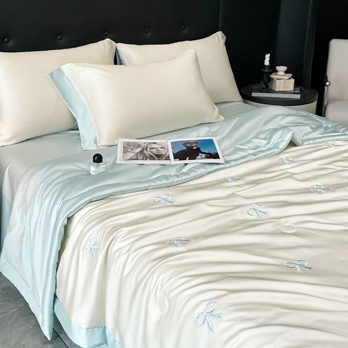 91家纺网 家纺一手货源 找家纺 满羽家纺 2025新款冰丝夏被四件套-满绣系列 蝴蝶结-奶白兰