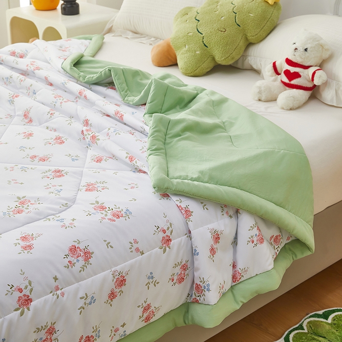 91家纺网 家纺一手货源 找家纺 中国龙家纺 2025新款舒爽柔小棉夏被被子被芯 盛夏花园