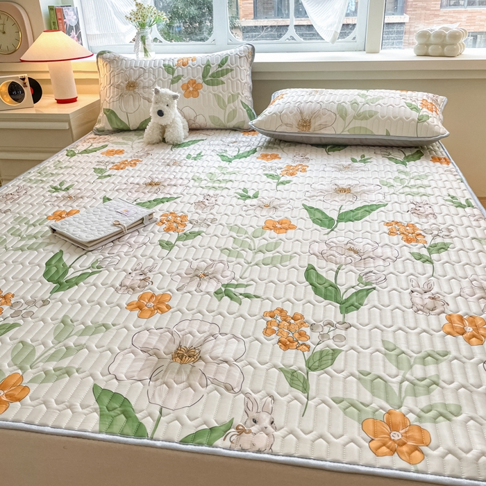 91家纺网 家纺一手货源 找家纺 柒月家居 2025新款小清新乳胶凉席 春意盎然