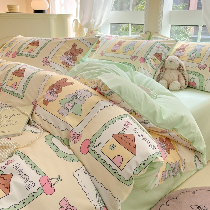 91家纺网 家纺一手货源 找家纺 仔仔熊 2025新款全棉印花四件套 假日诱惑