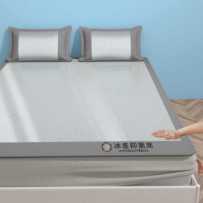 91家纺网 家纺一手货源 找家纺 绒艺席业 2025新款A类抗菌冰丝凉席系列-冰感抑菌席 灰色