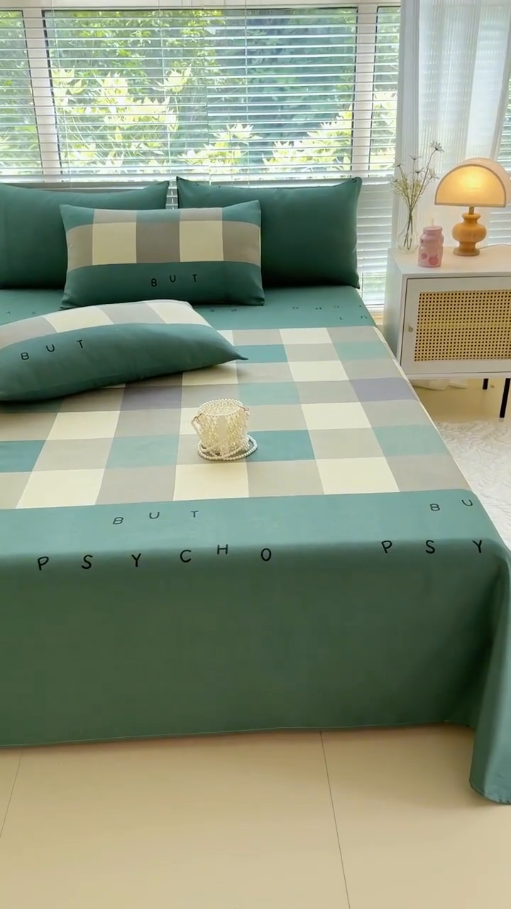 91家纺网 家纺一手货源 找家纺 仟网汇 2025新款老粗布床单粗布凉席老粗布单床单枕套单品 绿格字母