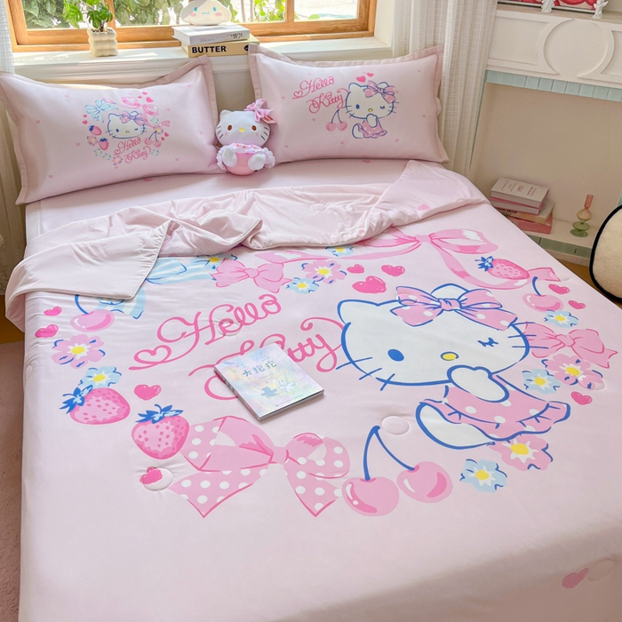 91家纺网 家纺一手货源 找家纺 博雅 2025新款 三丽鸥凉感丝夏被冰丝凉席组合四件套 甜心KT