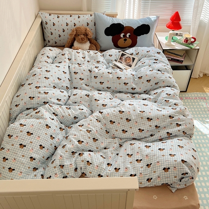 91家纺网 家纺一手货源 找家纺 桃喜 2025新款13372经典混搭全棉卡通四件套 蛋糕小狗