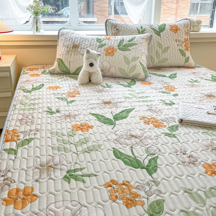 91家纺网 家纺一手货源 找家纺 柒月家居 2025新款小清新乳胶凉席 春意盎然