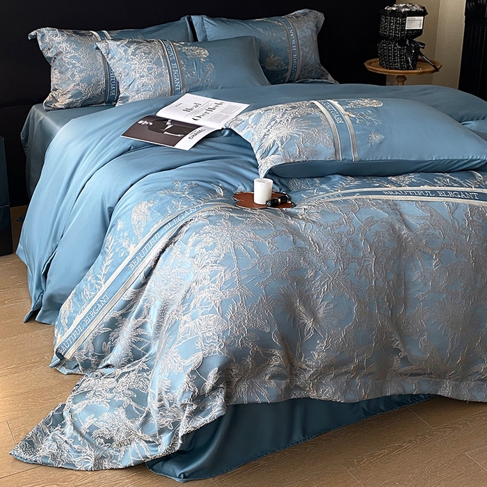 91家纺网 家纺一手货源 找家纺 优悦生活馆 2025新款冰丝浮雕绣花四件套 迷雾花园-蓝