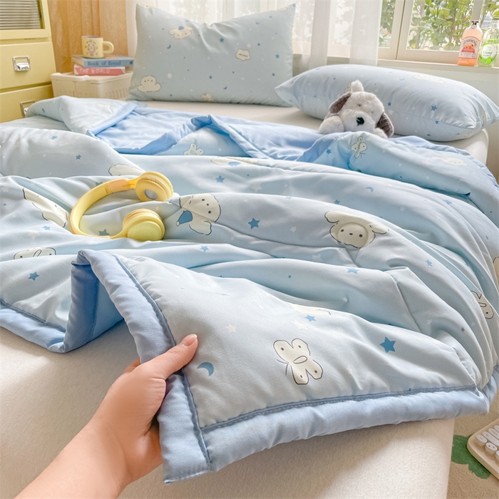 91家纺网 家纺一手货源 找家纺 美澳家纺 2025新款水洗棉印花夏被夏凉被空调被 心悦狗