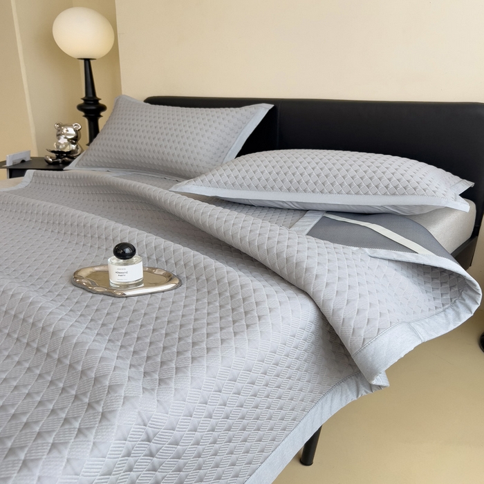 91家纺网 家纺一手货源 找家纺 席世家 2025新款凉感席冰豆豆席子三套件凉席床笠 小方格珍珠灰-床席款