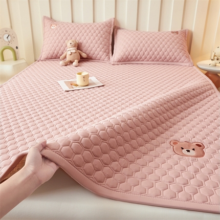 布卢姆床垫 2025新款A类水洗棉刺绣抗菌床护垫 小熊仔-粉