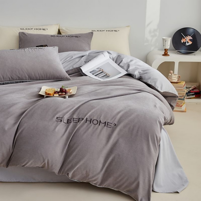 91家纺网 家纺一手货源 找家纺 恋之语 2025新款110克麻绳双拼刺绣四件套 深灰+浅灰