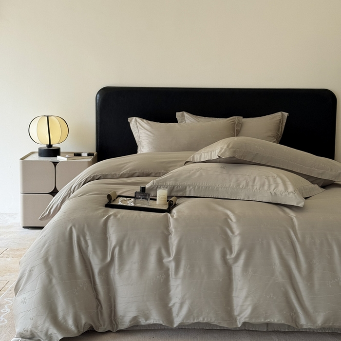 91家纺网 家纺一手货源 找家纺 莱豫家纺 2025新款天丝棉提花四件套 米洛灰金