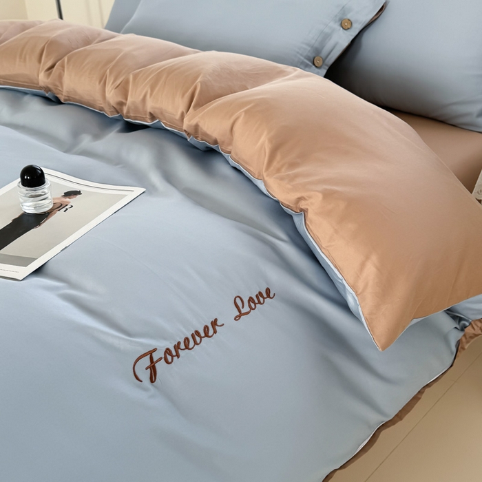 91家纺网 家纺一手货源 找家纺 2025新款A类纯色双拼长绒棉纯棉刺绣四件套 驼韵蓝调