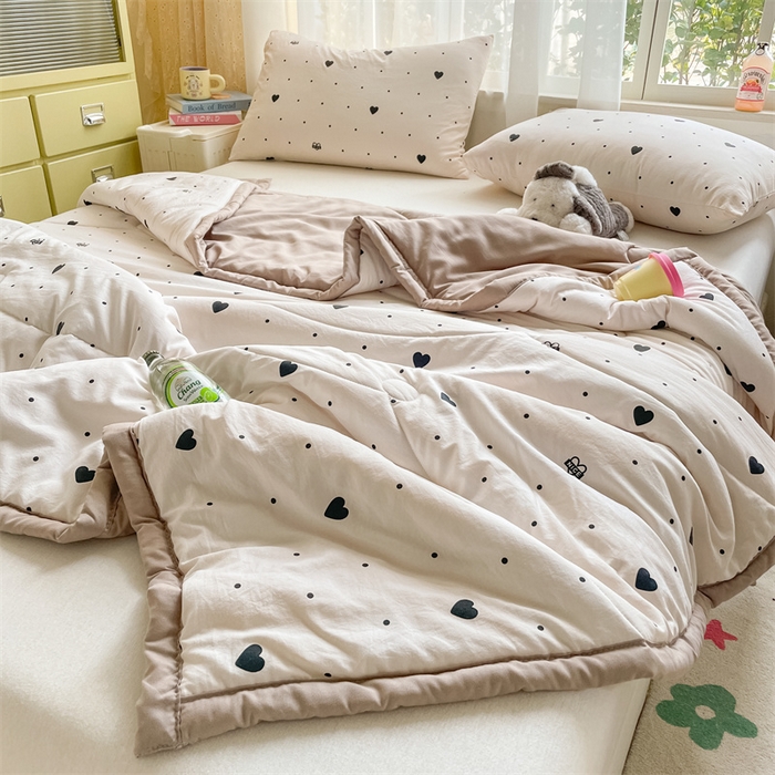 91家纺网 家纺一手货源 找家纺 美澳家纺 2025新款水洗棉印花夏被夏凉被空调被 心恋