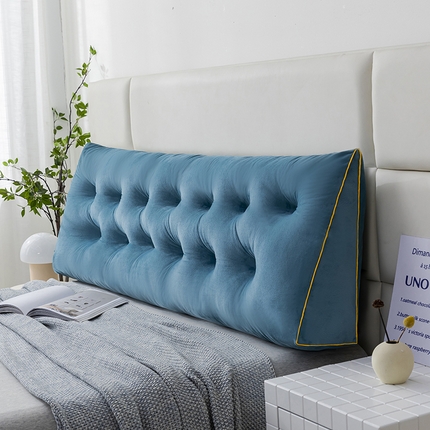 91家纺网 家纺一手货源 找家纺 色鬼布艺 2025新款多功能三角楔形枕头带口袋 湖蓝