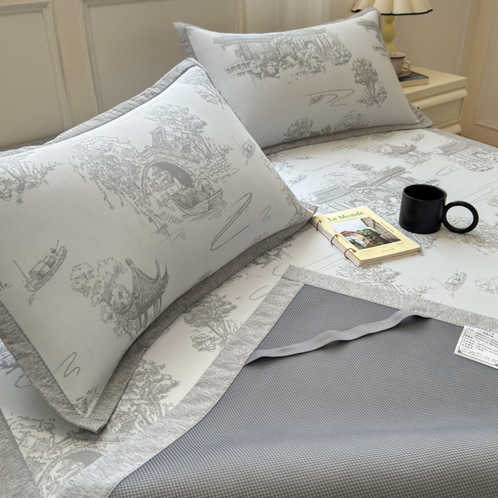 91家纺网 家纺一手货源 找家纺 花漾家居 2025新款A类色织提花PE凉感丝凉席三件套床单床笠款 床单款-江南灰