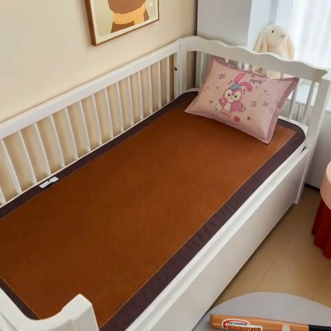 91家纺网 家纺一手货源 找家纺 梵赫 2025新款冰丝古藤双面卡通儿童凉席凉席-星黛小兔