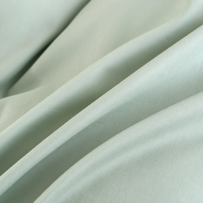 91家纺网 家纺一手货源 找家纺 艾迪尚家纺 2025新款A类纯色双拼长绒棉纯棉刺绣系列单品被套 被套单件（有单品 可定制） 淡绿粉韵