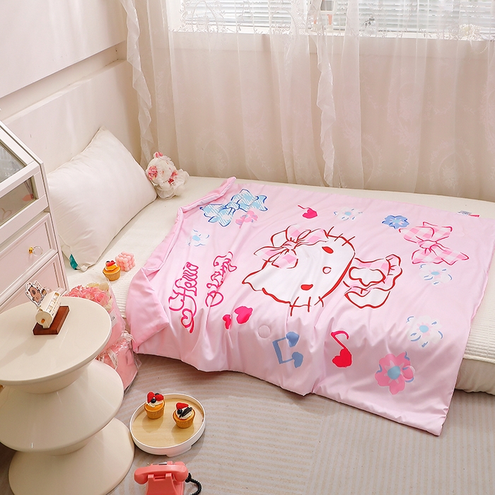 91家纺网 家纺一手货源 找家纺 2025新款三丽鸥正版授权库洛米儿童大版夏被夏凉被凉感天丝空调被夏凉被幼儿园午睡凉席夏被三件套 KT-甜心宝贝