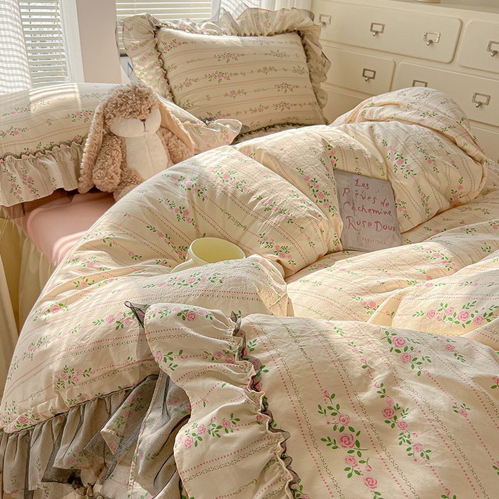 91家纺网 家纺一手货源 找家纺 眠帛家居 2025新款A类法式皱皱纱小清新蕾丝花边四件套 锦簇