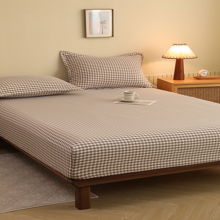 91家纺网 家纺一手货源 找家纺 绒多多 2025新款简约水洗棉色织床笠 咖小格