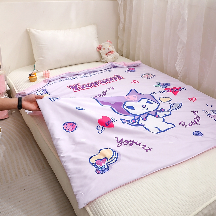 91家纺网 家纺一手货源 找家纺 2025新款三丽鸥正版授权库洛米儿童大版夏被夏凉被凉感天丝空调被夏凉被幼儿园午睡凉席夏被三件套 库洛米-甜甜