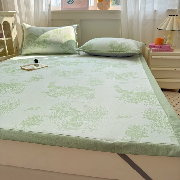 91家纺网 家纺一手货源 找家纺 花漾家居 2025新款A类色织提花PE凉感丝凉席三件套床单床笠款 床单款-江南绿