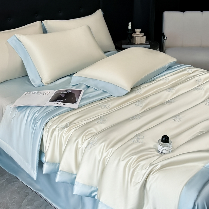 91家纺网 家纺一手货源 找家纺 满羽家纺 2025新款凉感冰丝夏被夏凉被空调被四件套 谜蝶-奶白兰