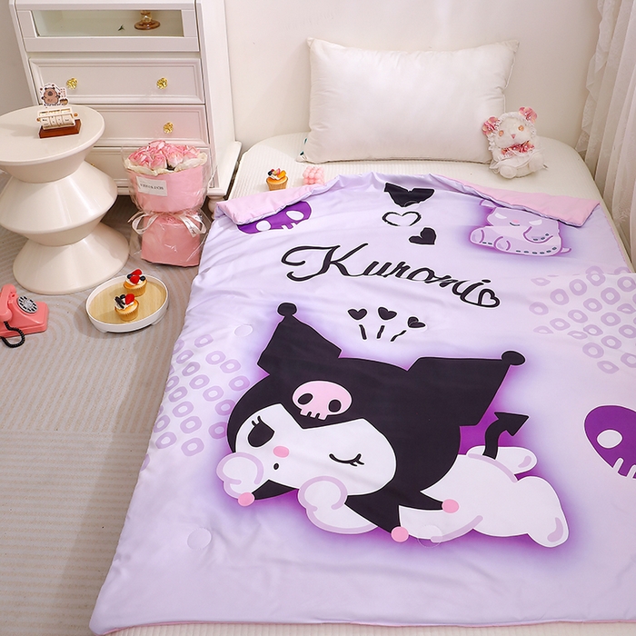 91家纺网 家纺一手货源 找家纺 2025新款三丽鸥正版授权库洛米儿童大版夏被夏凉被凉感天丝空调被夏凉被幼儿园午睡凉席夏被三件套 库洛米-魔法