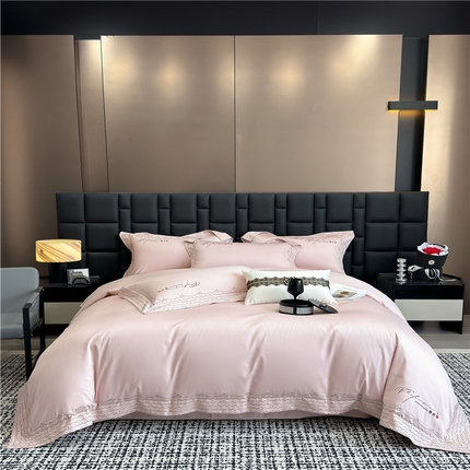 91家纺网 家纺一手货源 找家纺 家居1号家纺 2025新款全工艺长绒棉四件套 米兰-浅粉