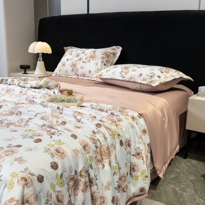 91家纺网 家纺一手货源 找家纺 归属2025新款水洗真丝夏被四件套空调被夏凉被 玫瑰园